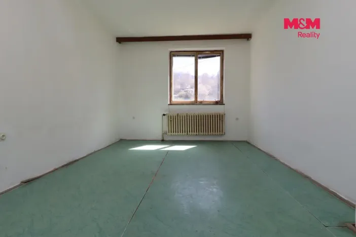 Prodej bytu 2+1, Velichov, 55 m2