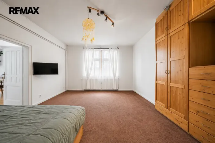 Pronájem bytu 4+1, Hronov, T. G. Masaryka, 135 m2