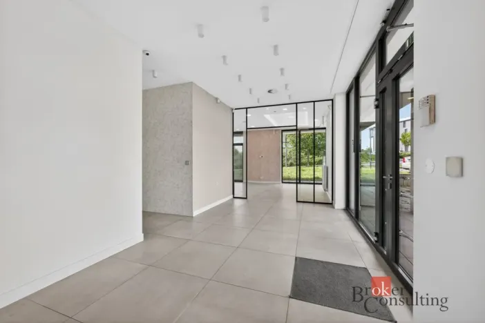 Prodej obchodního prostoru, Plzeň - Černice, Vltavínová, 108 m2