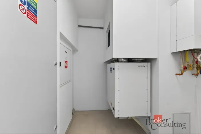 Prodej obchodního prostoru, Plzeň - Černice, Vltavínová, 108 m2