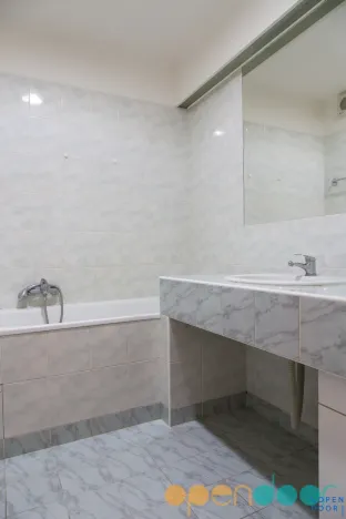 Pronájem bytu 2+kk, Praha - Michle, Ohradní, 42 m2