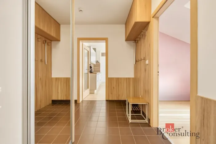 Prodej bytu 3+kk, Kladno - Kročehlavy, Generála Selnera, 69 m2