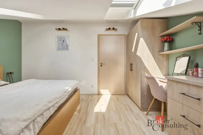 Prodej bytu 3+kk, Kladno - Kročehlavy, Generála Selnera, 69 m2