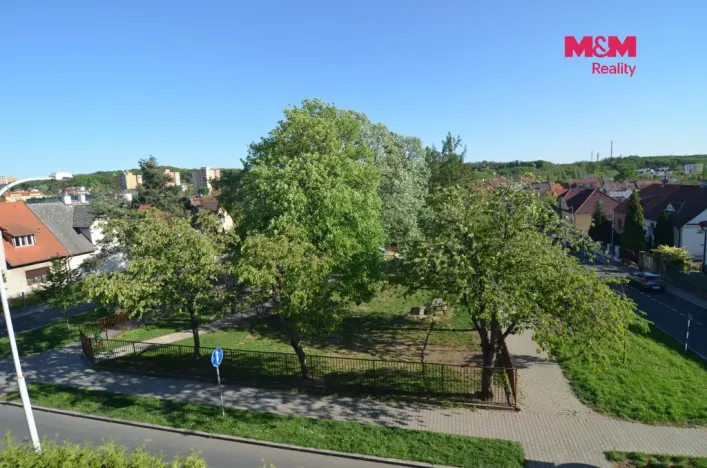 Pronájem kanceláře, Praha - Hloubětín, V Novém Hloubětíně, 162 m2