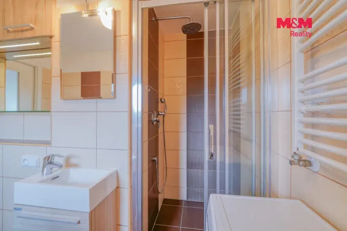 Prodej rodinného domu, Pernarec, 95 m2