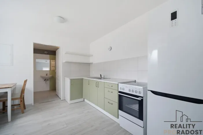 Pronájem bytu 2+kk, Pardubice, Dašická, 54 m2