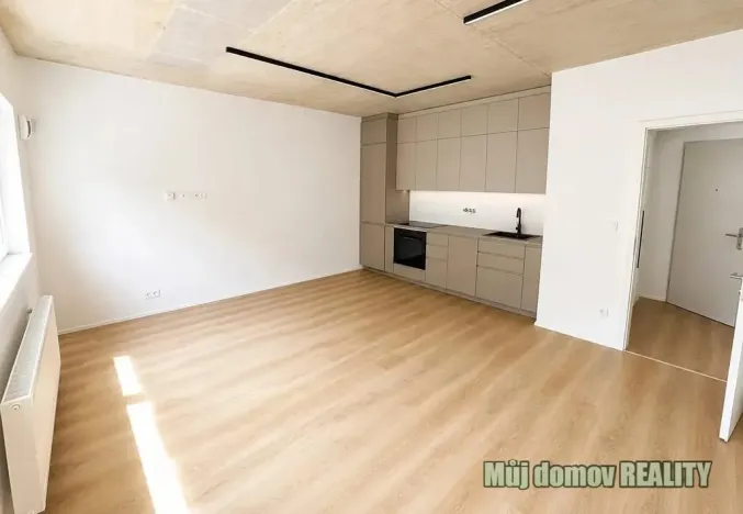Pronájem bytu 2+kk, Praha - Hrdlořezy, Českobrodská, 55 m2