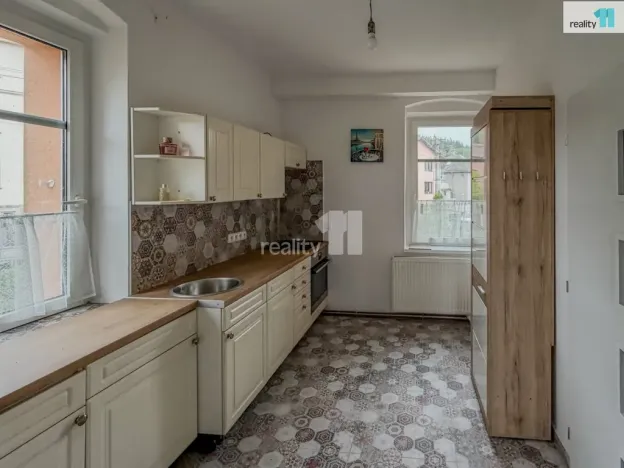 Pronájem bytu 2+1, Karlovy Vary - Doubí, K Linhartu, 60 m2