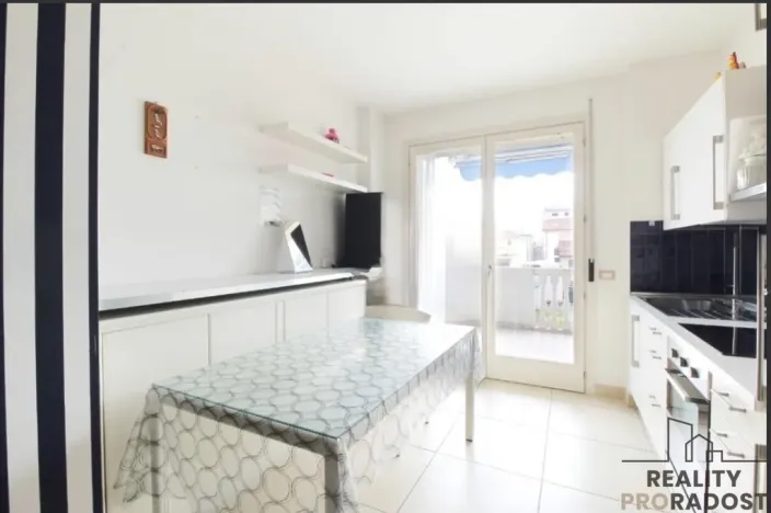 Prodej bytu 2+kk, Alba Adriatica,, 50 m2