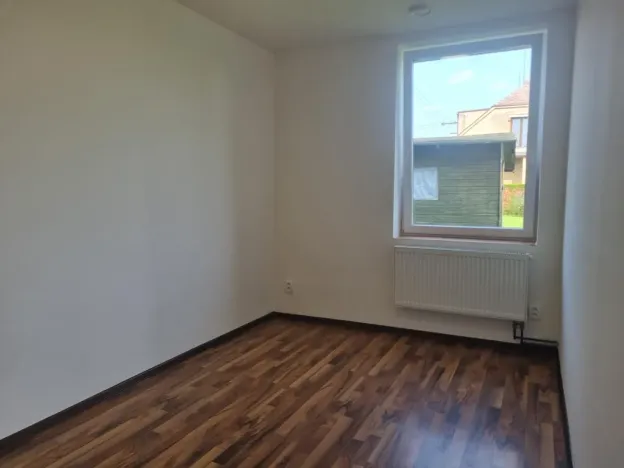 Pronájem bytu 3+kk, Hradec Králové - Plácky, Kydlinovská, 47 m2