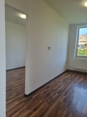 Pronájem bytu 3+kk, Hradec Králové - Plácky, Kydlinovská, 47 m2