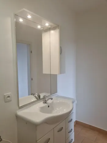 Pronájem bytu 3+kk, Hradec Králové - Plácky, Kydlinovská, 47 m2