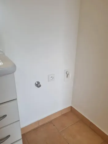 Pronájem bytu 3+kk, Hradec Králové - Plácky, Kydlinovská, 47 m2