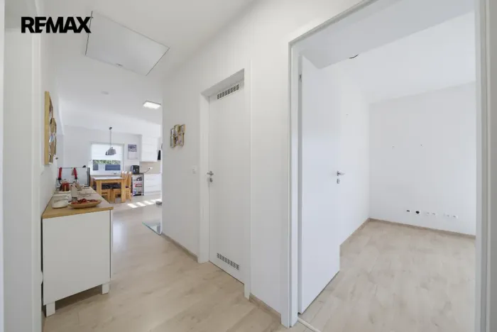 Prodej rodinného domu, Ostrov, Jáchymovská, 98 m2