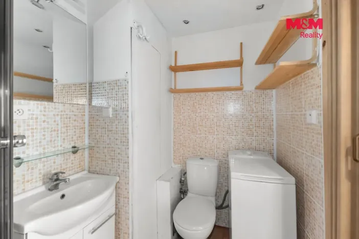 Prodej bytu 3+1, Kladno - Kročehlavy, Litevská, 56 m2