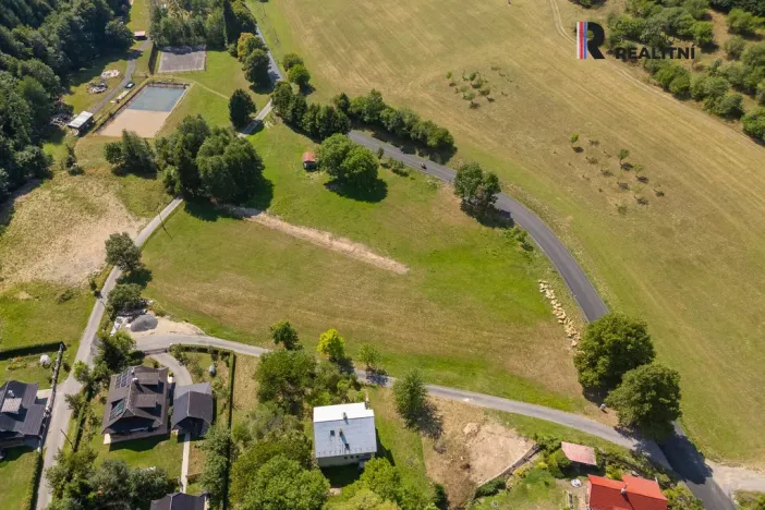 Prodej pozemku pro bydlení, Držková, 1830 m2
