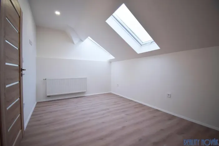 Pronájem bytu 4+kk, Teplice, Českobratrská, 116 m2