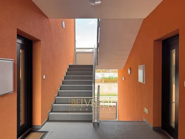 Pronájem bytu 2+kk, Teplice, Albrechtova, 70 m2