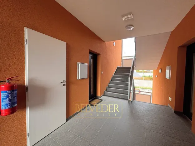 Pronájem bytu 2+kk, Teplice, Albrechtova, 70 m2