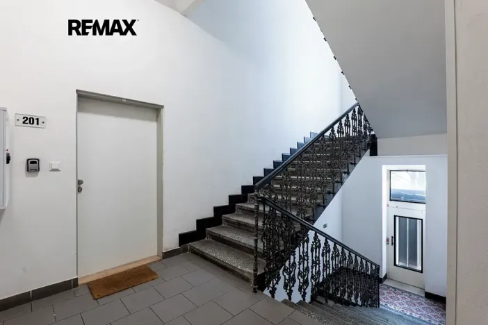 Pronájem bytu 2+kk, Praha - Nové Město, Legerova, 34 m2