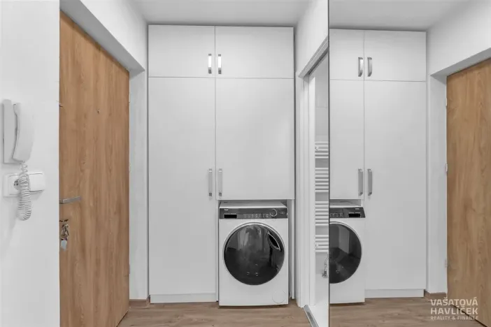 Pronájem bytu 1+kk, Hradec Králové - Slezské Předměstí, Markovická, 36 m2