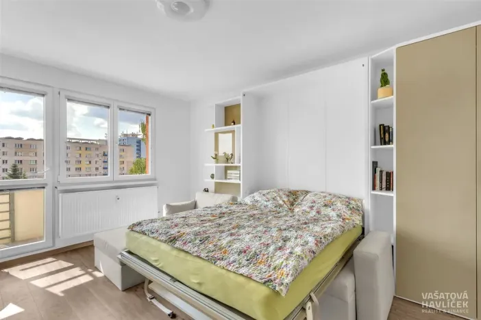Pronájem bytu 1+kk, Hradec Králové - Slezské Předměstí, Markovická, 36 m2