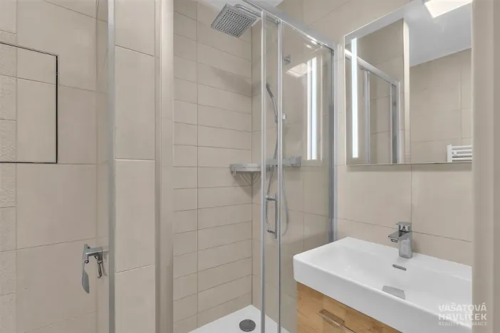 Pronájem bytu 1+kk, Hradec Králové - Slezské Předměstí, Markovická, 36 m2