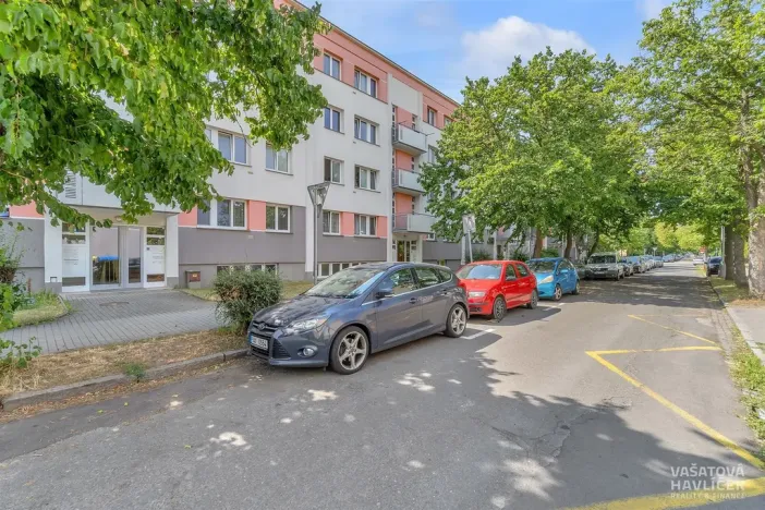Pronájem bytu 1+kk, Hradec Králové - Slezské Předměstí, Markovická, 36 m2