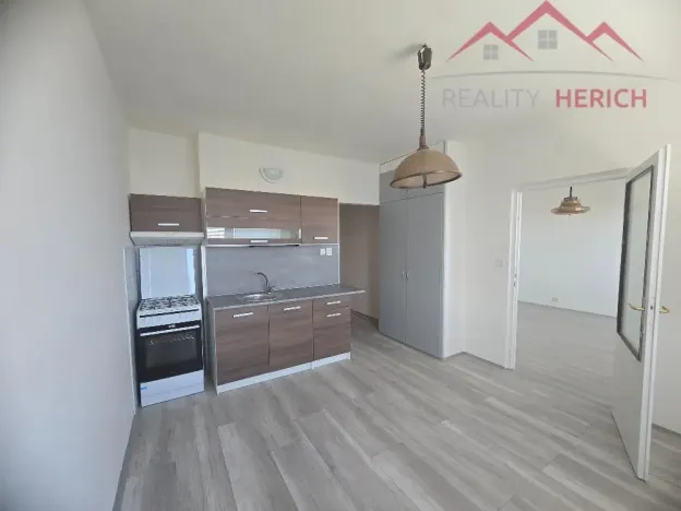 Pronájem bytu 1+1, Chomutov, Písečná, 36 m2