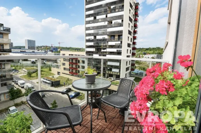 Prodej bytu 2+kk, Praha - Hloubětín, Laponská, 48 m2