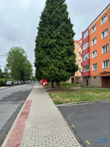 Pronájem bytu 1+1, Habartov, Karla Čapka, 36 m2