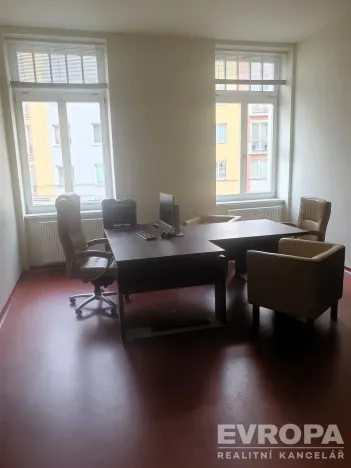 Pronájem kanceláře, Opava - Město, Horní náměstí, 26 m2