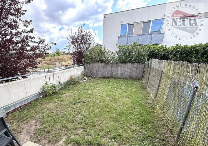 Pronájem bytu 1+kk, Praha - Dolní Počernice, Za luhem, 24 m2