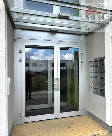 Pronájem bytu 1+kk, Praha - Dolní Počernice, Za luhem, 24 m2