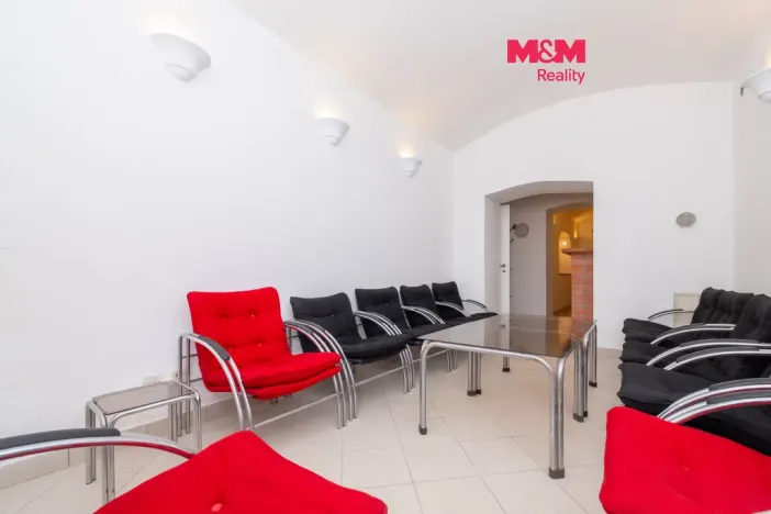Pronájem kanceláře, Praha - Strašnice, Kolovratská, 61 m2
