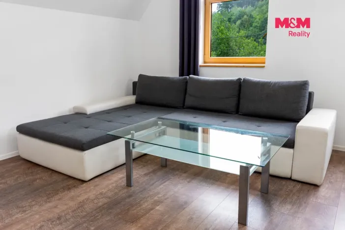Prodej bytu 2+kk, Horní Lhota, 62 m2