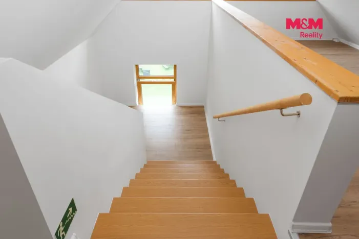Prodej ubytování, Horní Lhota, 712 m2