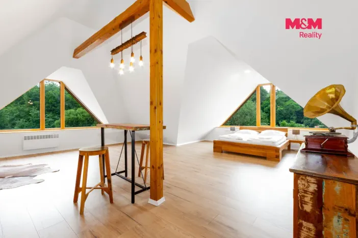 Prodej ubytování, Horní Lhota, 712 m2