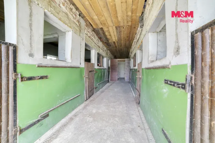 Prodej zemědělského objektu, Křižovatka, 240 m2