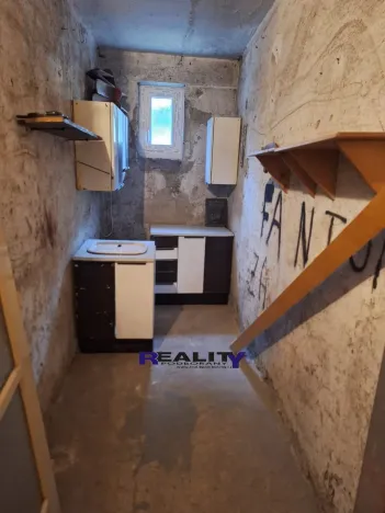 Pronájem bytu 4+1, Podbořany, 75 m2