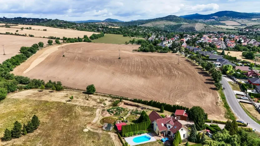 Prodej pozemku pro bydlení, Lhotka nad Labem, 3649 m2