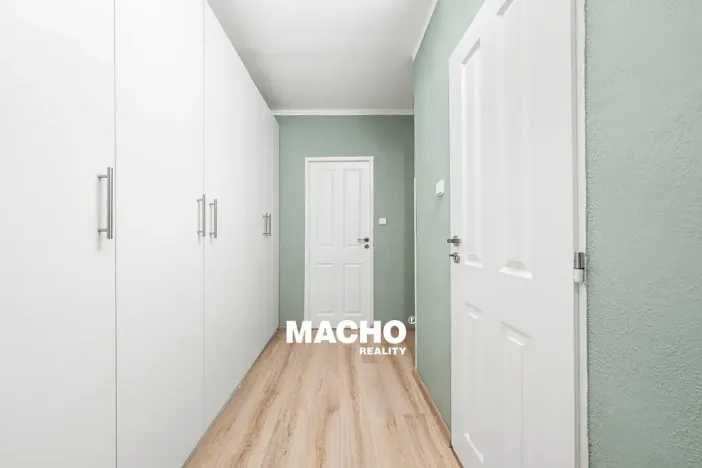 Pronájem bytu 2+kk, Praha - Michle, Bítovská, 45 m2