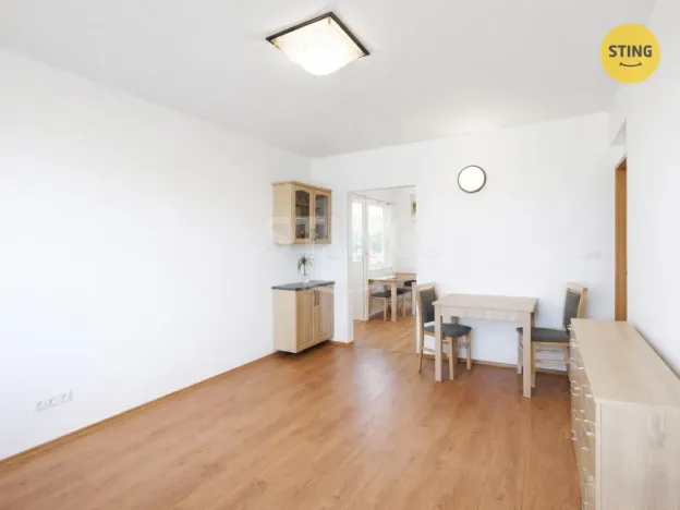 Pronájem bytu 1+1, Zlín, Hluboká, 37 m2