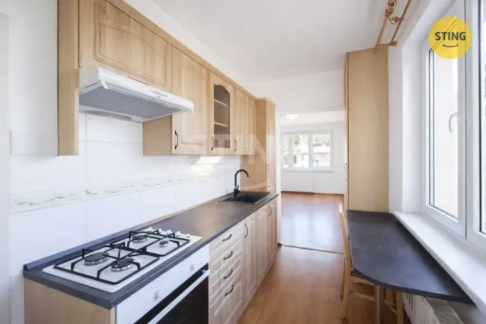 Pronájem bytu 1+1, Zlín, Hluboká, 37 m2