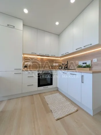 Prodej bytu 3+kk, Plzeň - Skvrňany, Lábkova, 52 m2