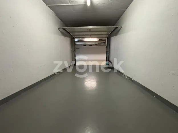 Pronájem garáže, Zlín, Na Honech I, 20 m2