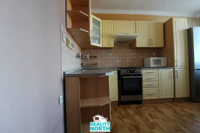 Prodej bytu 2+1, Teplice, Zemská, 54 m2