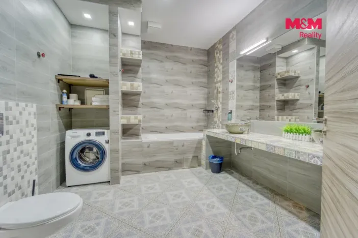 Prodej ubytování, Karlovy Vary, Foersterova, 395 m2
