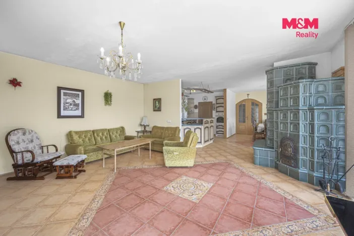 Prodej rodinného domu, Černíkovice, 280 m2