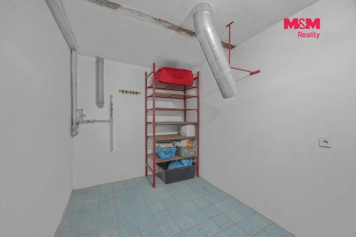 Prodej rodinného domu, Černíkovice, 280 m2